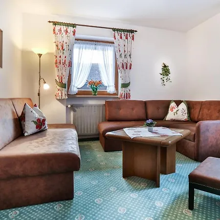 Haus Am Reschenberg Apartment